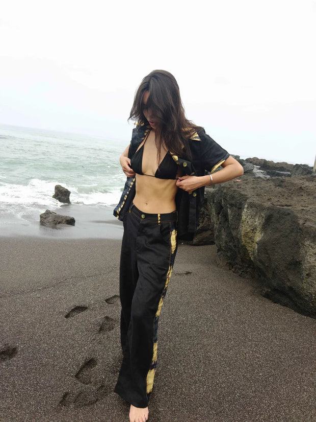 Jazmin Nixey Gianni Pant in Black and Gold.