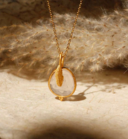 Ananda Soul Angel Whispers necklace Wear this stunning powerful piece of Rose Quartz close to your heart - along with the little feather encouraging you to fly towards your dreams. Rose Quartz encourages unconditional love. It’s heart opening qualities act soothing on the nervous system, increasing happiness, trust and harmony.