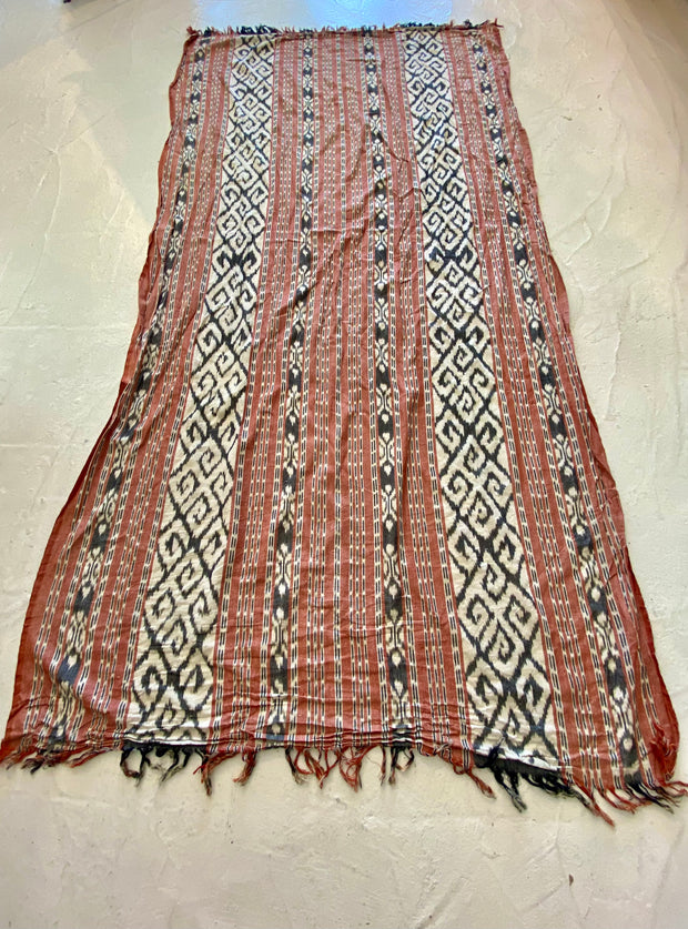 Ikat Beach Towel Sarong in Concrete and Clay