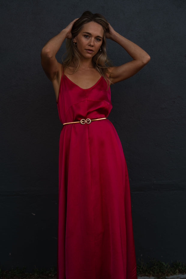 Arielle Maxi Dress in Vivid Pink