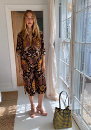 Amira Kaftan in the Blackbird Batik Print