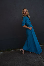 Palermo Dress in Blue Feather Linen