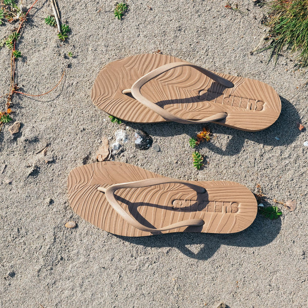 SLEEPERS Premium Grade Tapered Rubber Flip flops in Sand