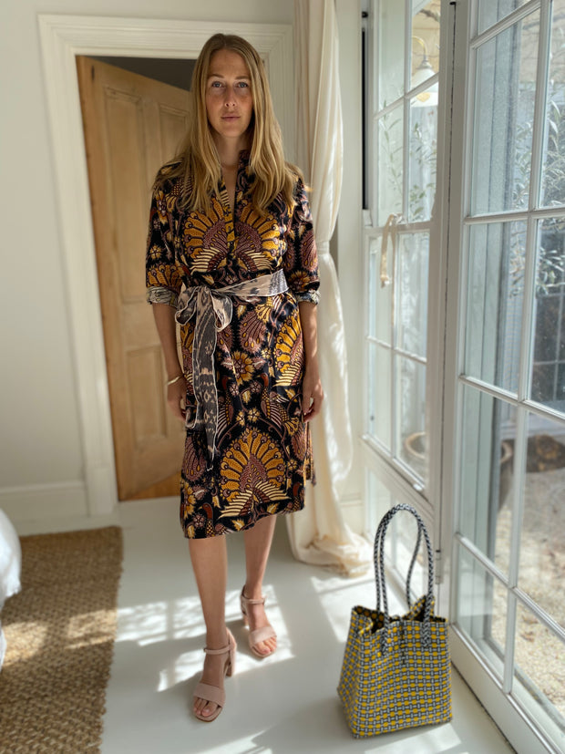 Amira Kaftan in the Blackbird Batik Print