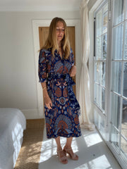 Amira Kaftan in the Bluebird Batik Print