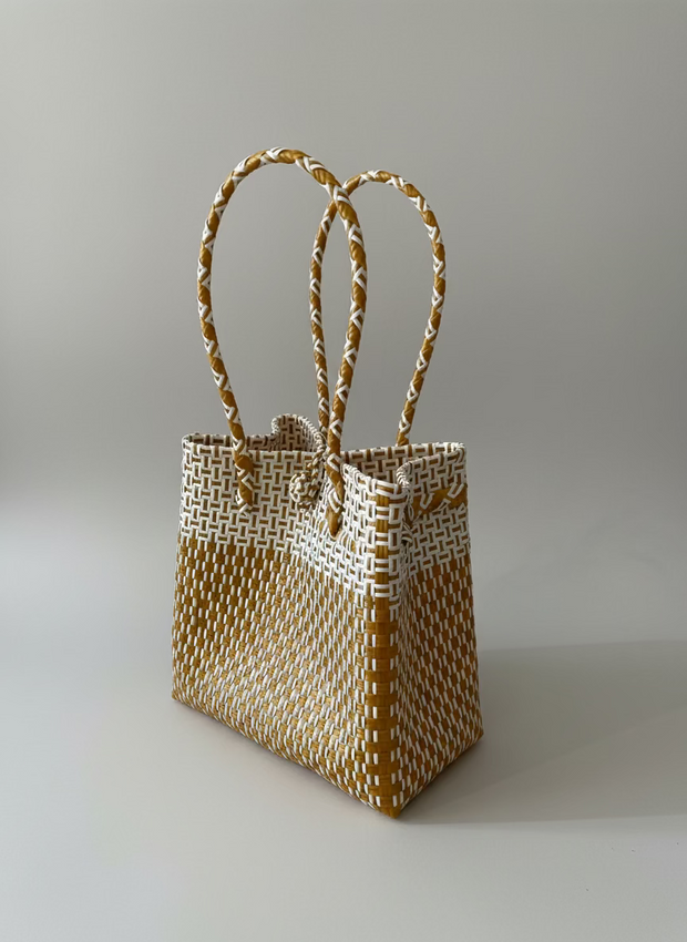 Medium Beach Tote in Gold & White