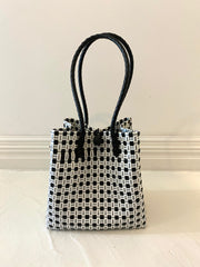 Medium Beach Tote in Black & White