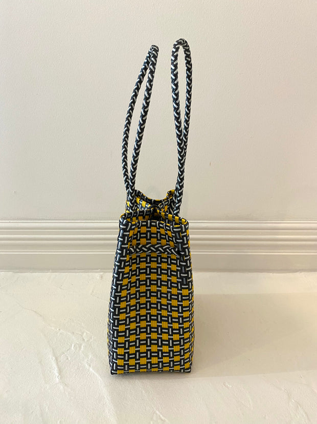 Medium Beach Tote in Black & Yellow