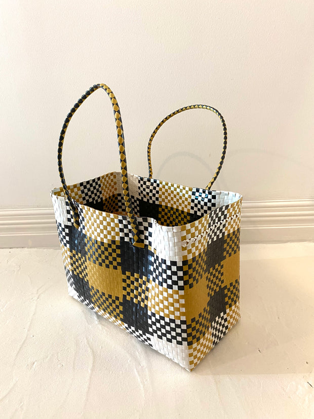 Large Beach Tote in Tan Checker