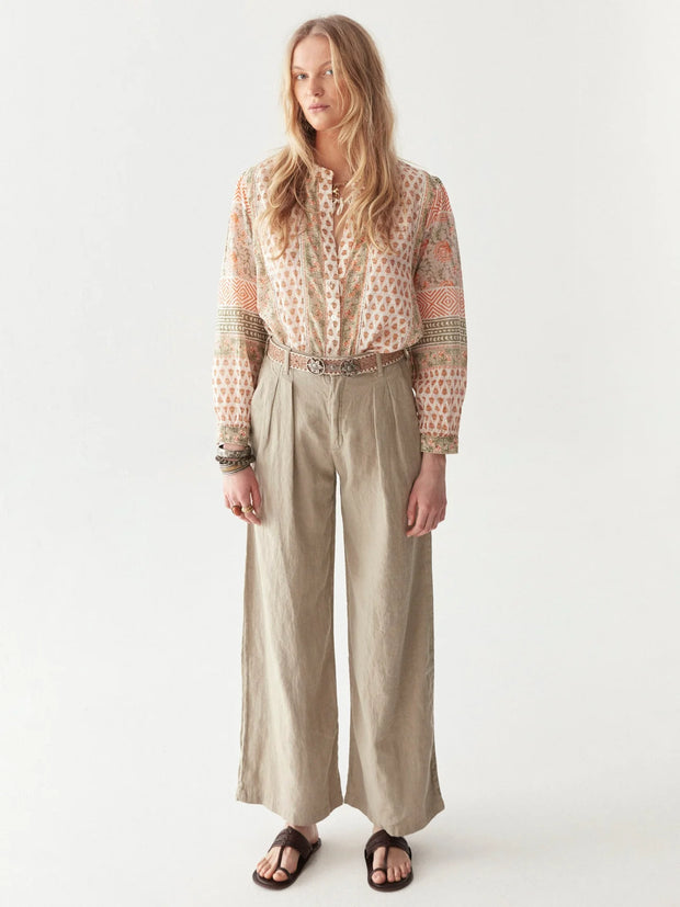 MAISON HOTEL Vera Blouse In Light Forest