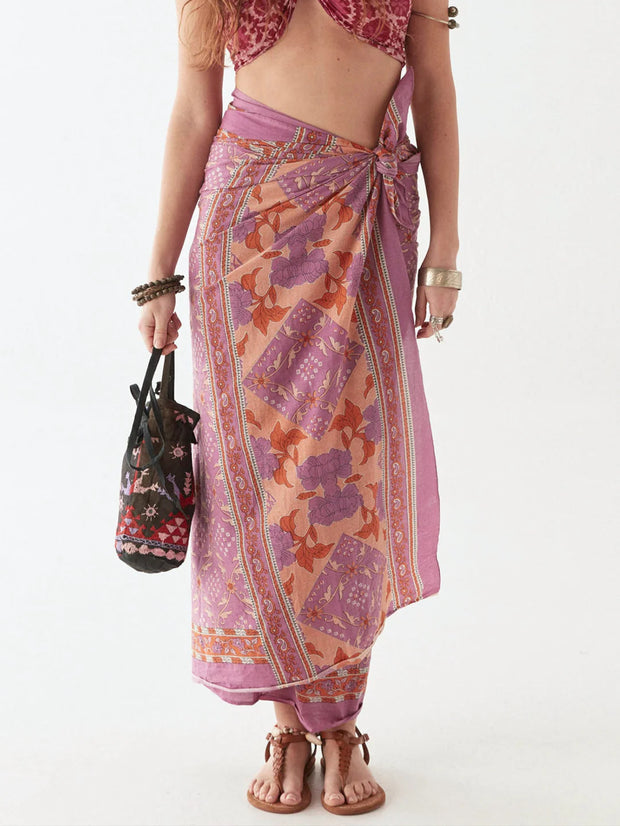 Maison Hotel  Byron Pareo in Purple Rain