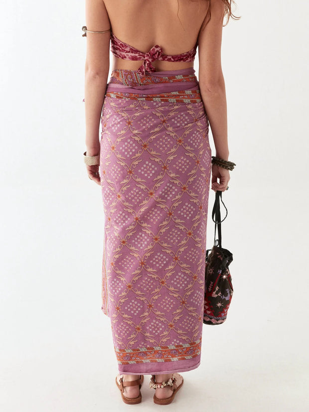 Maison Hotel  Byron Pareo in Purple Rain