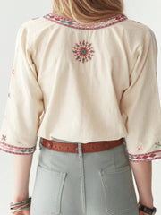 MAISON HOTEL The Nimirta Blouse in Choti Holi