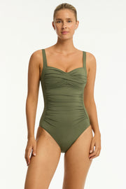 SEA LEVEL Essentials Edit Twist bandeau in Khaki
