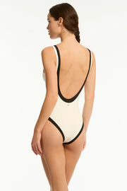 INDIA HICKS x SEA LEVEL Border One Piece in Coconut