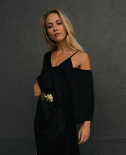 Classic Silk Kaftan in Black