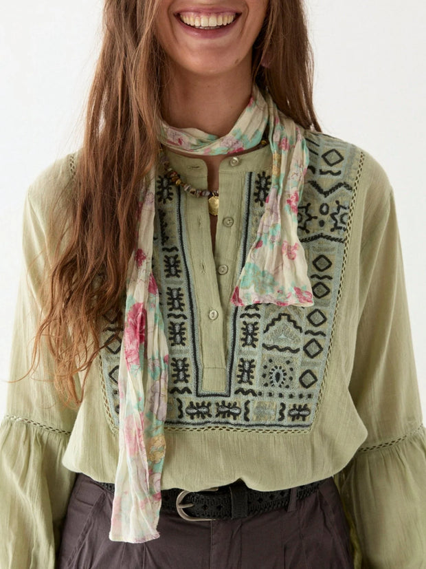 MAISON HOTEL Shanti Blouse in Al Green