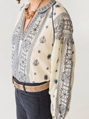 MAISON HOTEL Stephanie Blouse In Off White