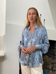 HOTEL The Fleurs Silk Blouse in Sky Blue Cloud