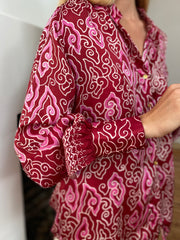 HOTEL The Fleurs Silk Blouse in Rich Red Cloud